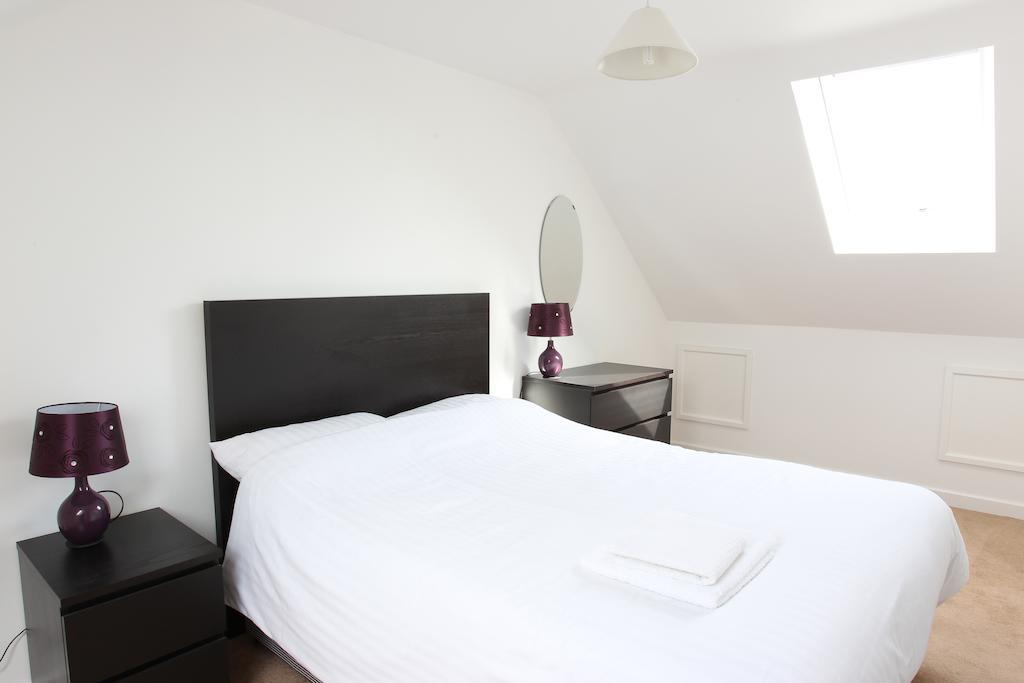 Elm Tree Farm Accommodation Милтън Кейнс Стая снимка